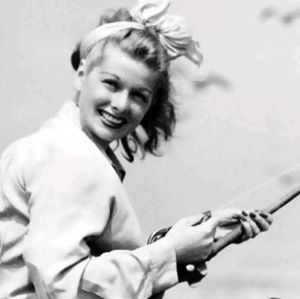 Meet your Posher, Gina